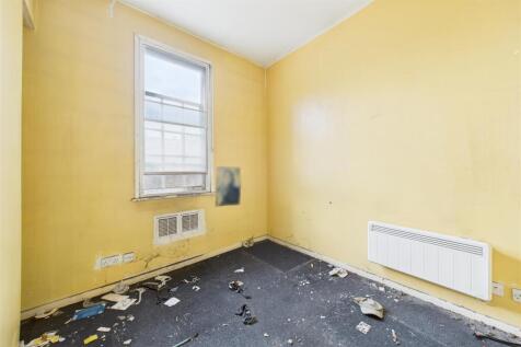 Flat 3 4 Fountain Buildings, Walcot, Bath BA1 5DU