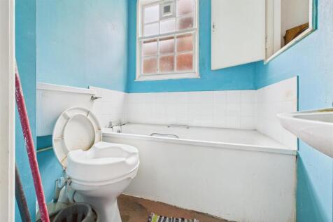 Flat 3 4 Fountain Buildings, Walcot, Bath BA1 5DU