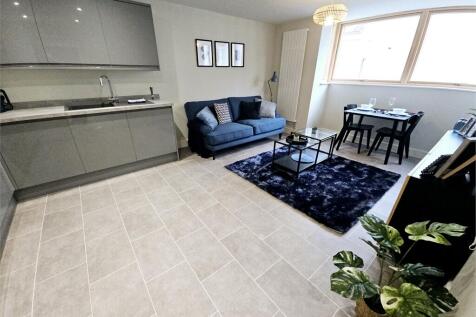 Open plan lounge/kitchen/diner