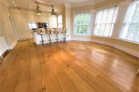 2nd floor landing
