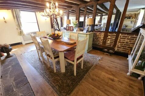 Dining room (West)