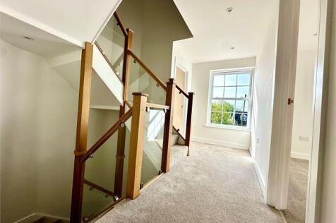 First floor landing