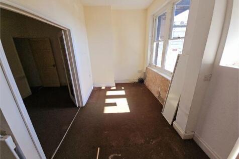 Access 1 bedroom flat