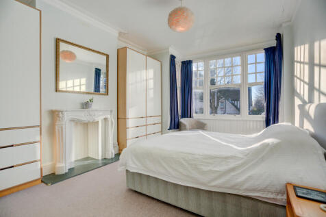 bedroom9