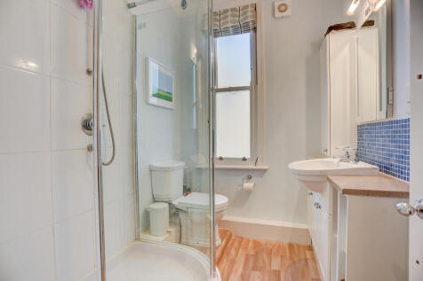 showerroom2
