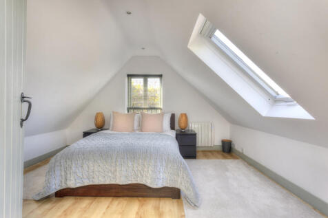 coachhousebed1