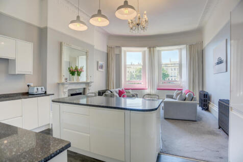 kitchenlivingroom