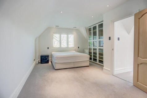 bedroom4