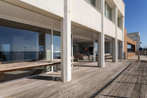 westernesplanade27