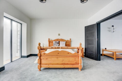 bedroom5