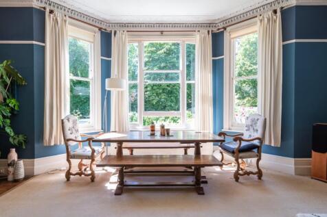 livingroomdiningfeature