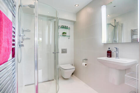 annexshowerroom