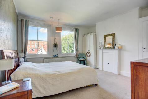bedroom8