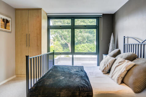 bedroom2