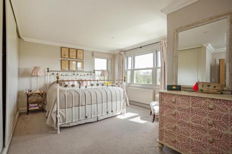 Bed 1