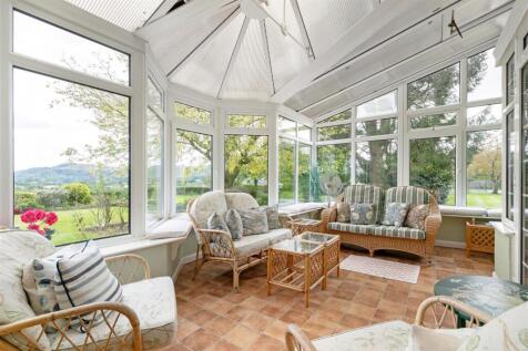 Conservatory / Garden Room