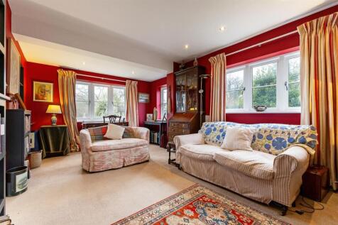 Sitting Room 2.jpg