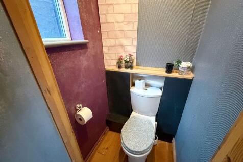 GF Toilet
