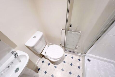 En-Suite 1