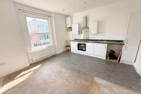 Lounge/Kitchen