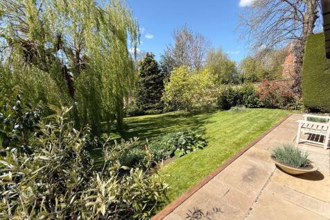 Side Garden