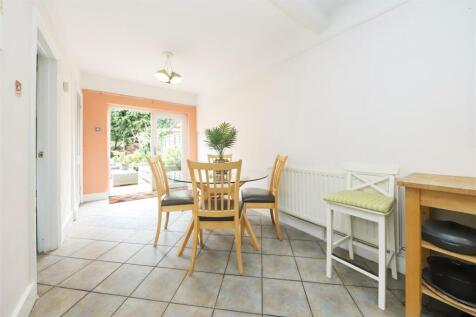 Breakfast Room