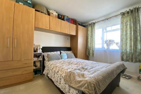 Master Bedroom.jpg