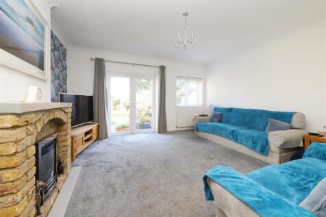 Living Area 1