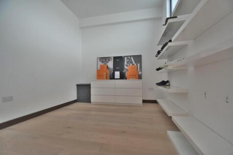 Bedroom 2.jpg