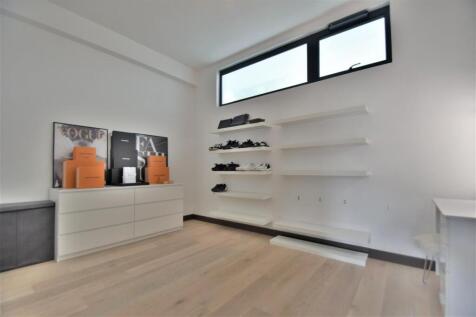 Bedroom two.jpg