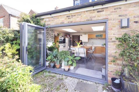 Bi-folds