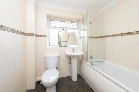 Upstairs Bathroom
