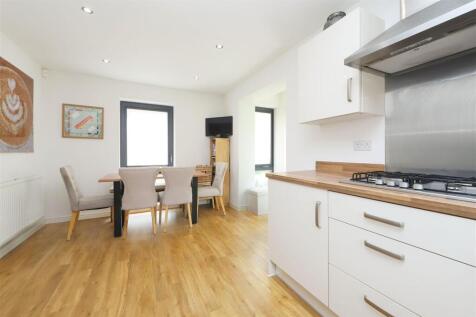 Dining Area 2