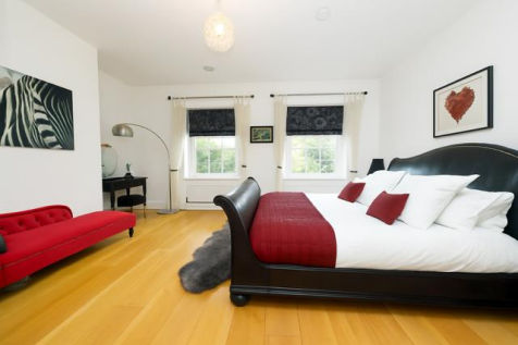 Master bedroom Bedroom 1.png