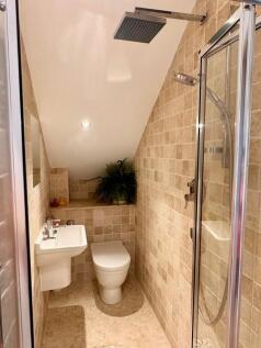 Shower room.jpg