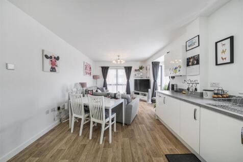 Kitchen and Diner 1