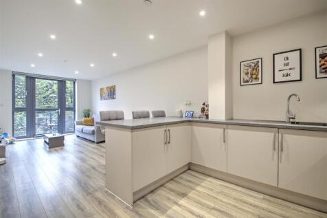 Kitchen / Living Room
