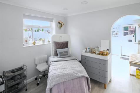 TREATMENT ROOM ONE