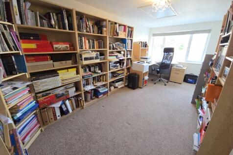 Bedroom Five / Office 