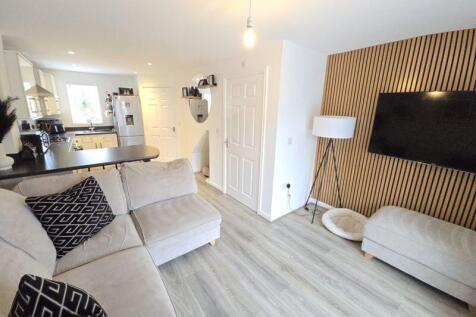 Lounge / Kitchen 