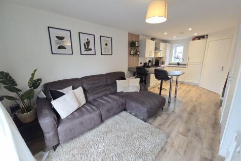 Lounge / Kitchen