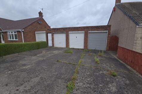 Garage &amp; Driveway