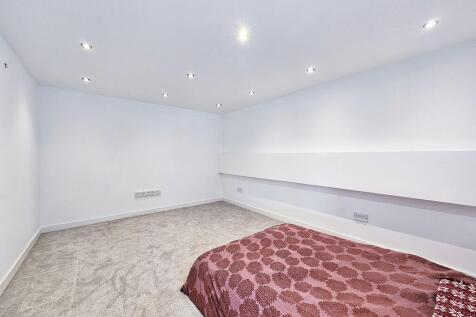 Family Room/Bedroom
