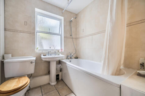 1347495-9-68bec2a...