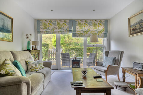 1345253-15-68b722...