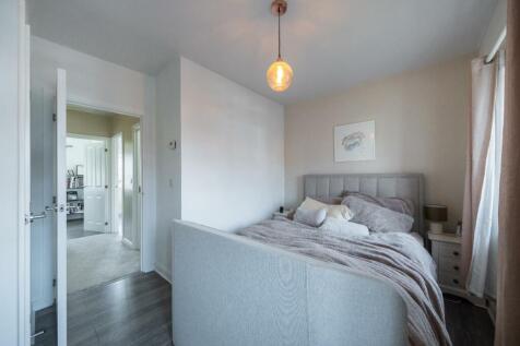 23 Hazelhurst Way-012.jpg