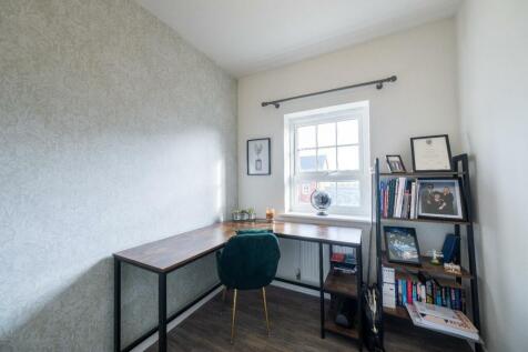 23 Hazelhurst Way-016.jpg