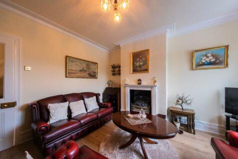 126 Vicars Cross Road-013.jpg