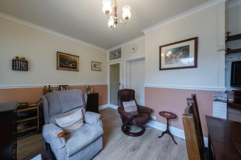 126 Vicars Cross Road-009.jpg