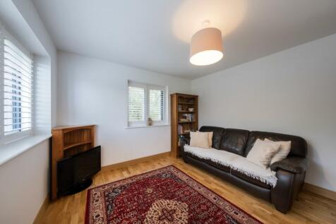 Oakmead Lodge-025.jpg